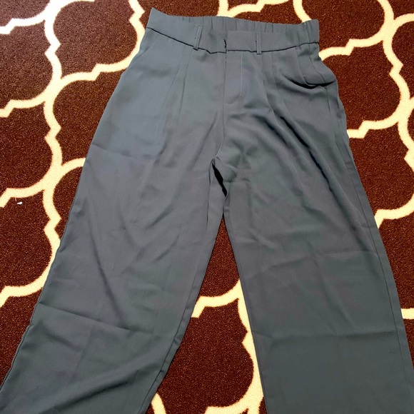 New Summer Gray Pant - Picture 2 of 5